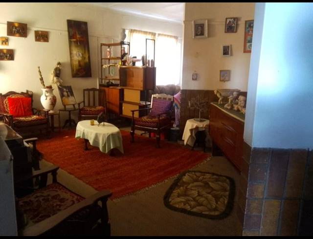 4 BEDROOM HOUSE FOR SALE IN VANDERBIJLPARK CE 2..